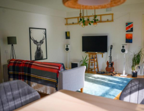 Sunny 2 room apartment at the seaside, Malmö